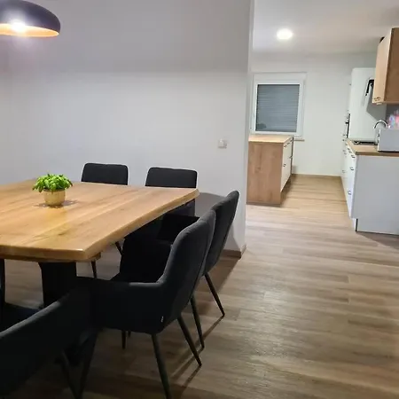 Apartman Piano Predoslje *